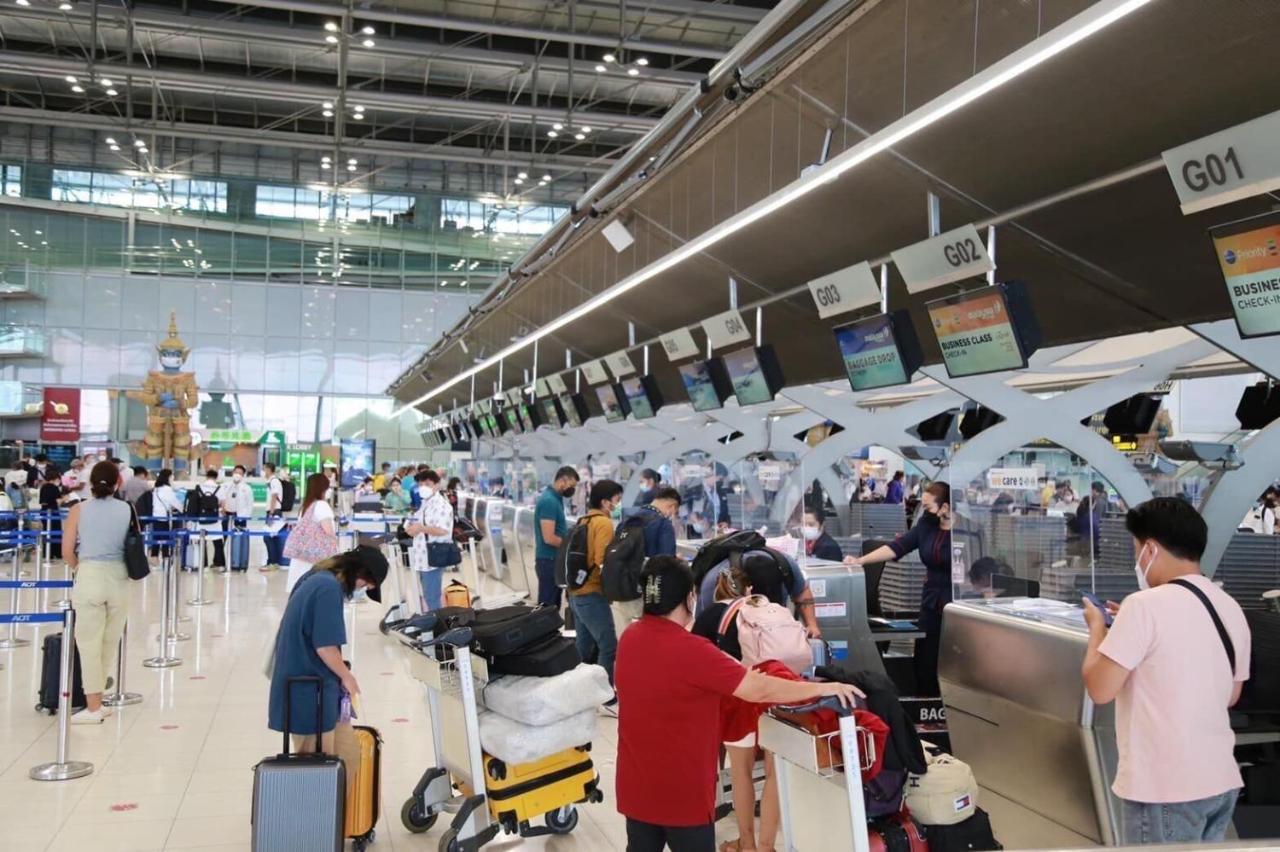 Go Inn V สนามบิน Bangkok Exteriör bild